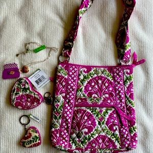 Vera Bradley Hipster set MSRP $150